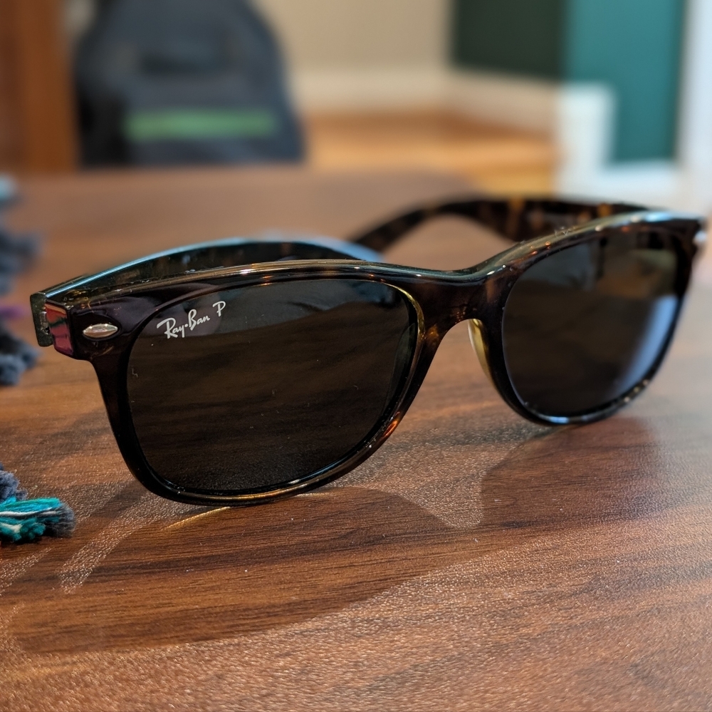 Ray-Ban Tortoiseshell Brown New Wayfarer Sunglasses w/ Polarized Lenses ($231)